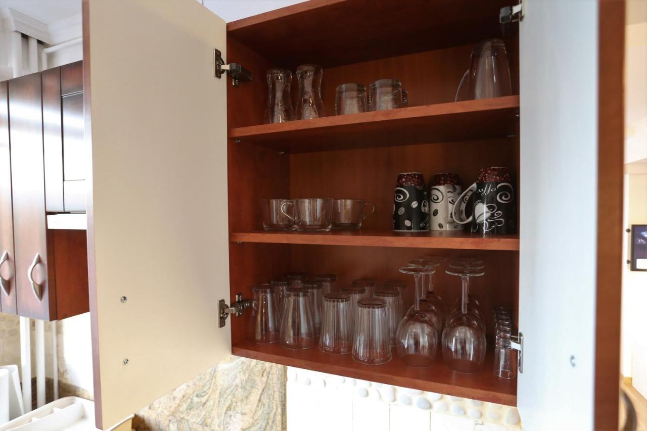 Apartament Mgm Karmelicka ワルシャワ エクステリア 写真