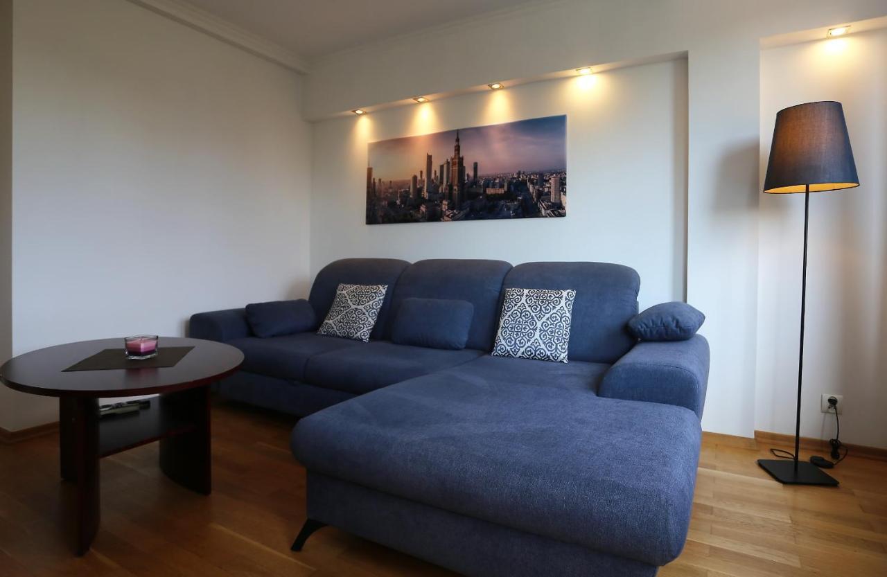 Apartament Mgm Karmelicka ワルシャワ エクステリア 写真