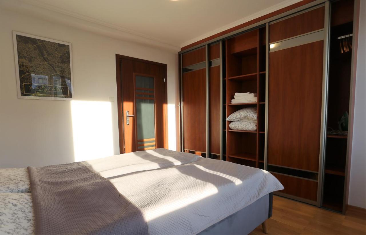 Apartament Mgm Karmelicka ワルシャワ エクステリア 写真