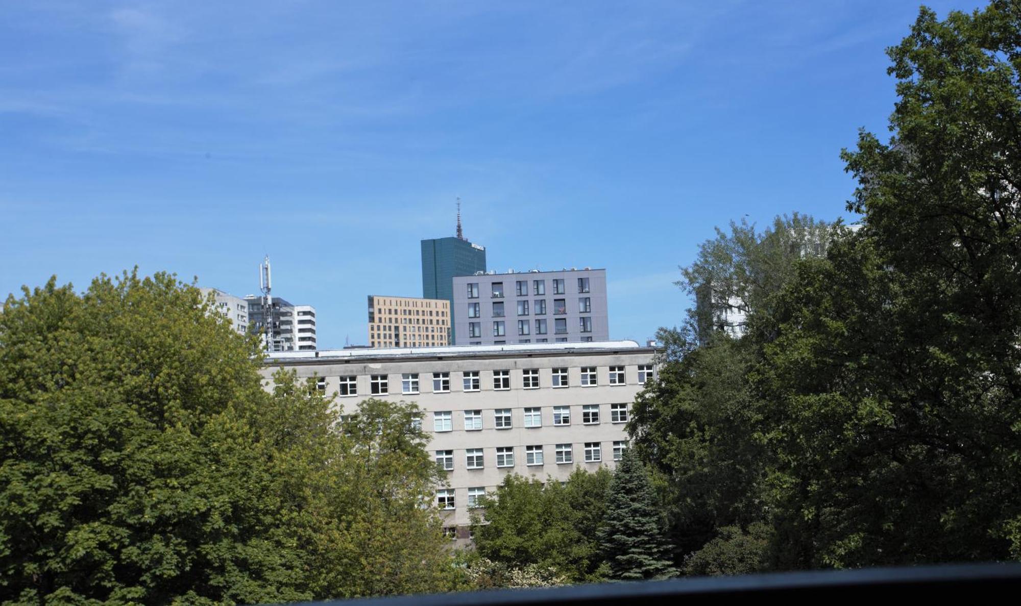 Apartament Mgm Karmelicka ワルシャワ エクステリア 写真